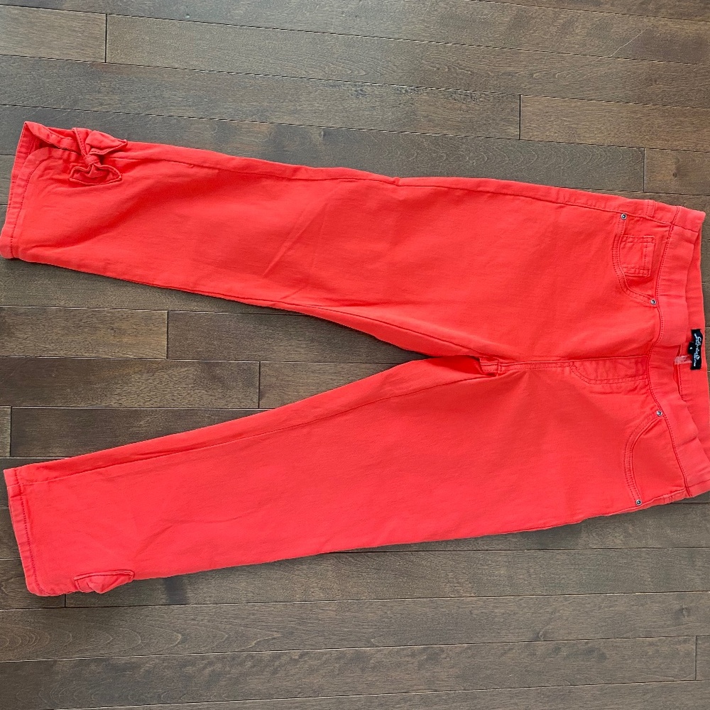 Salmon coloured capri Pants